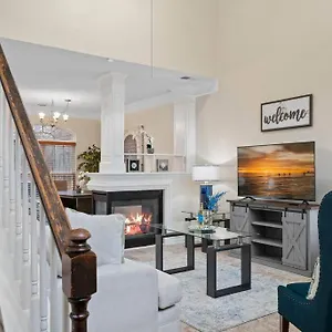  Holiday home Cozy 4b 2 5b King Beds Jacuzzi